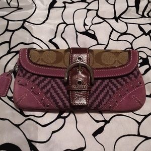 Coach Bags - Authentic Coach Signature Wallet Coach Bags - Authentic Coach Signature Wallet